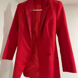 Striking Red Tailored Blazer with Notched Lapel